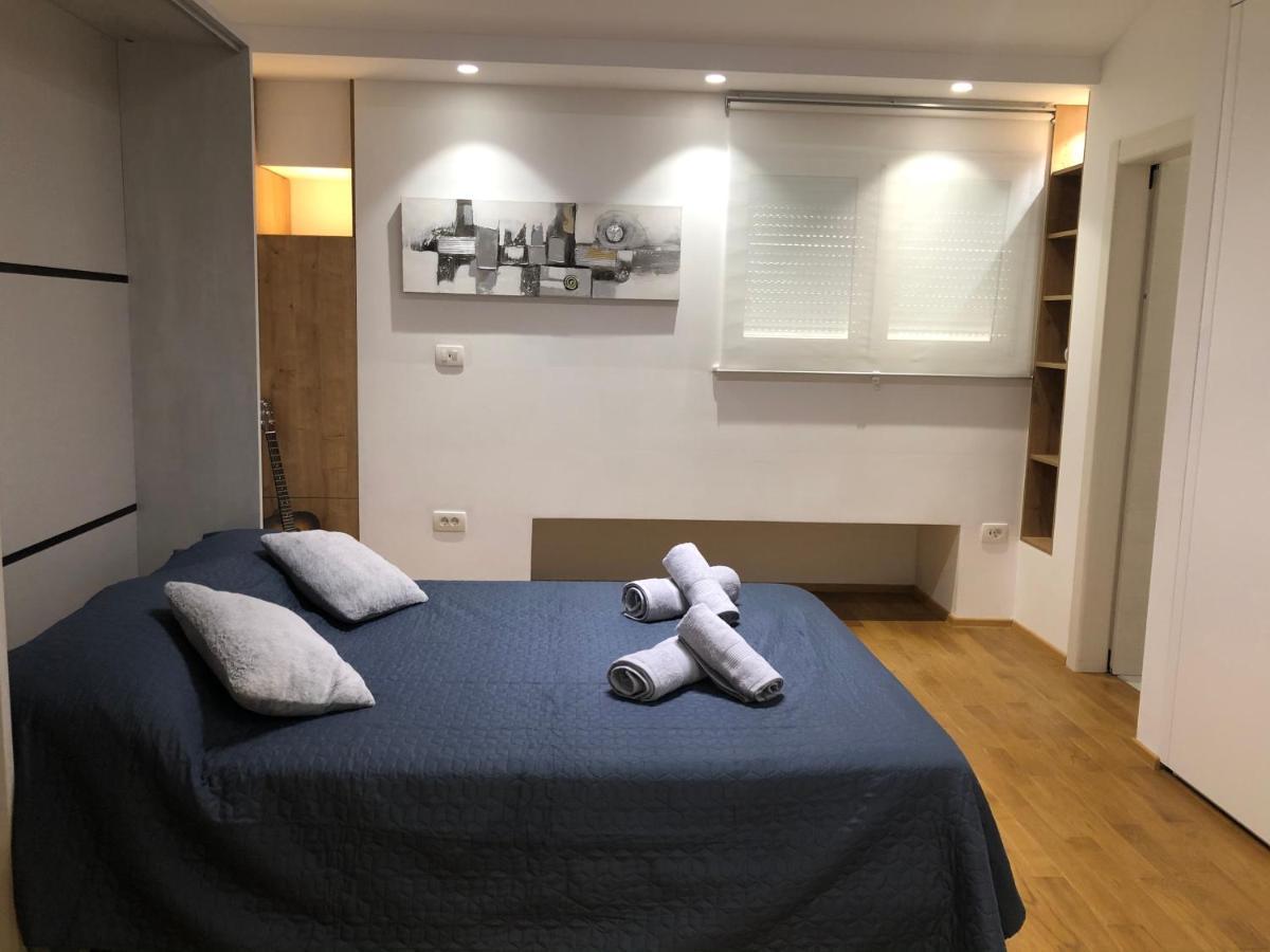 Sunny Apartment Ana Медулин Экстерьер фото