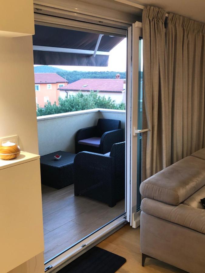 Sunny Apartment Ana Медулин Экстерьер фото