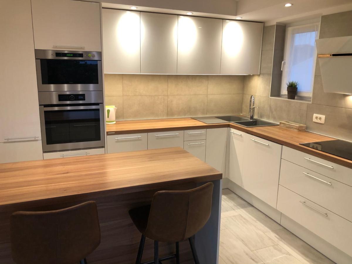 Sunny Apartment Ana Медулин Экстерьер фото