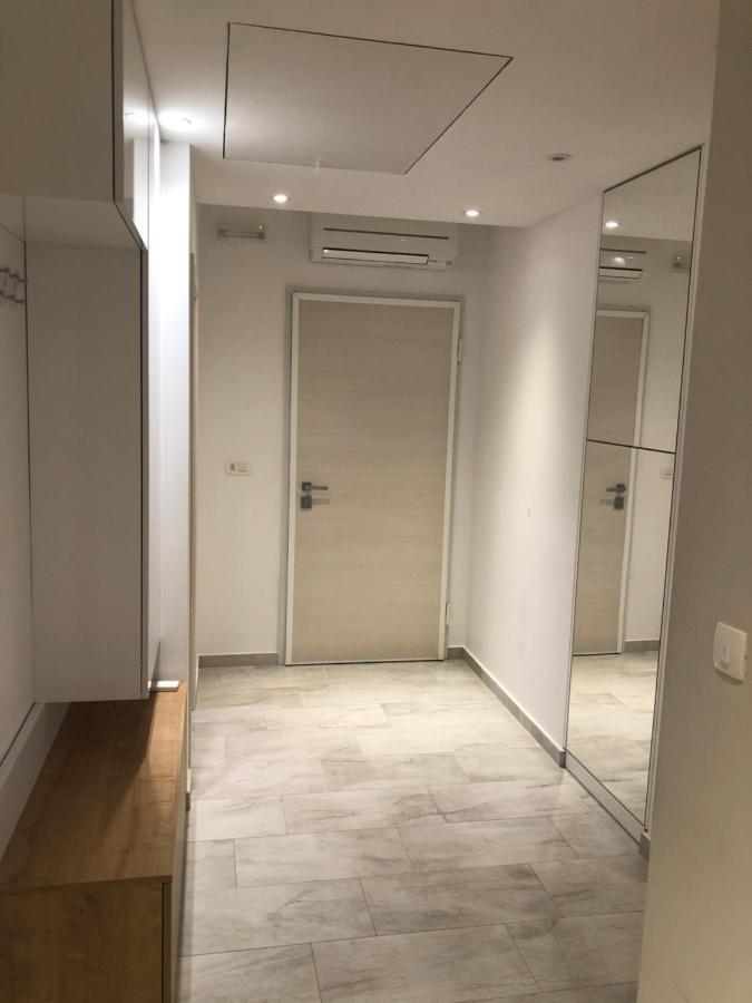 Sunny Apartment Ana Медулин Экстерьер фото