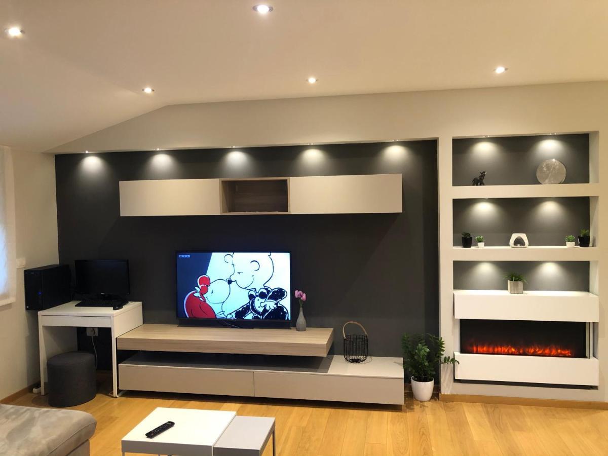Sunny Apartment Ana Медулин Экстерьер фото