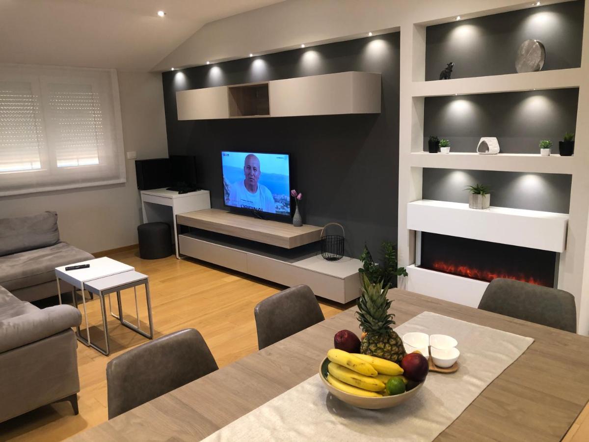 Sunny Apartment Ana Медулин Экстерьер фото