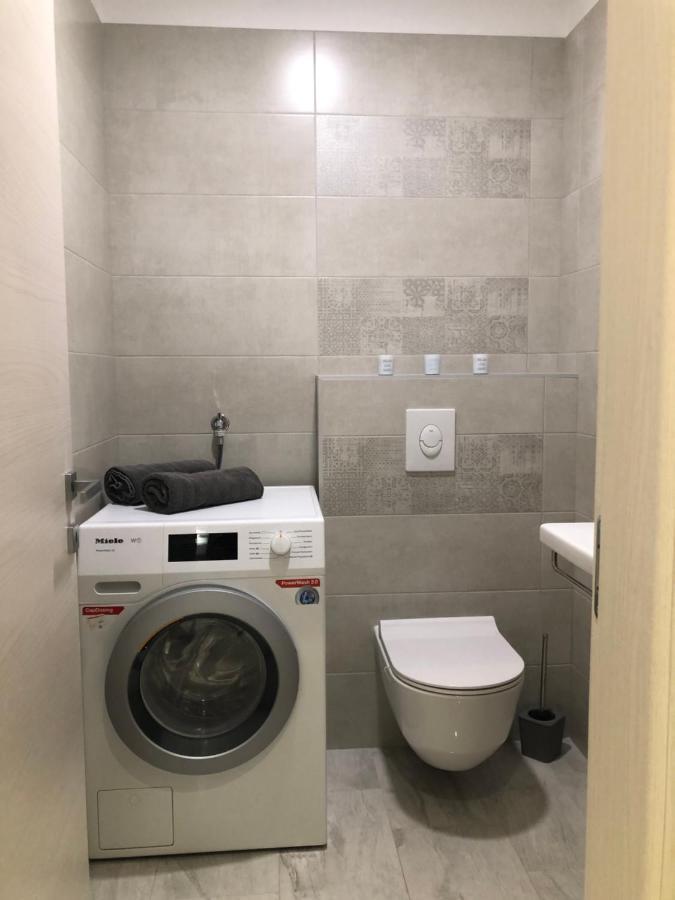 Sunny Apartment Ana Медулин Экстерьер фото